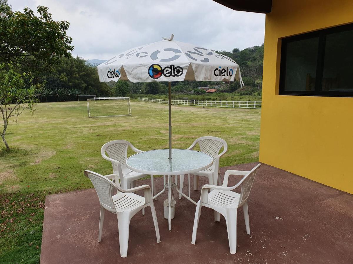 Espaco Casa Na Rocha São José dos Campos Zewnętrze zdjęcie